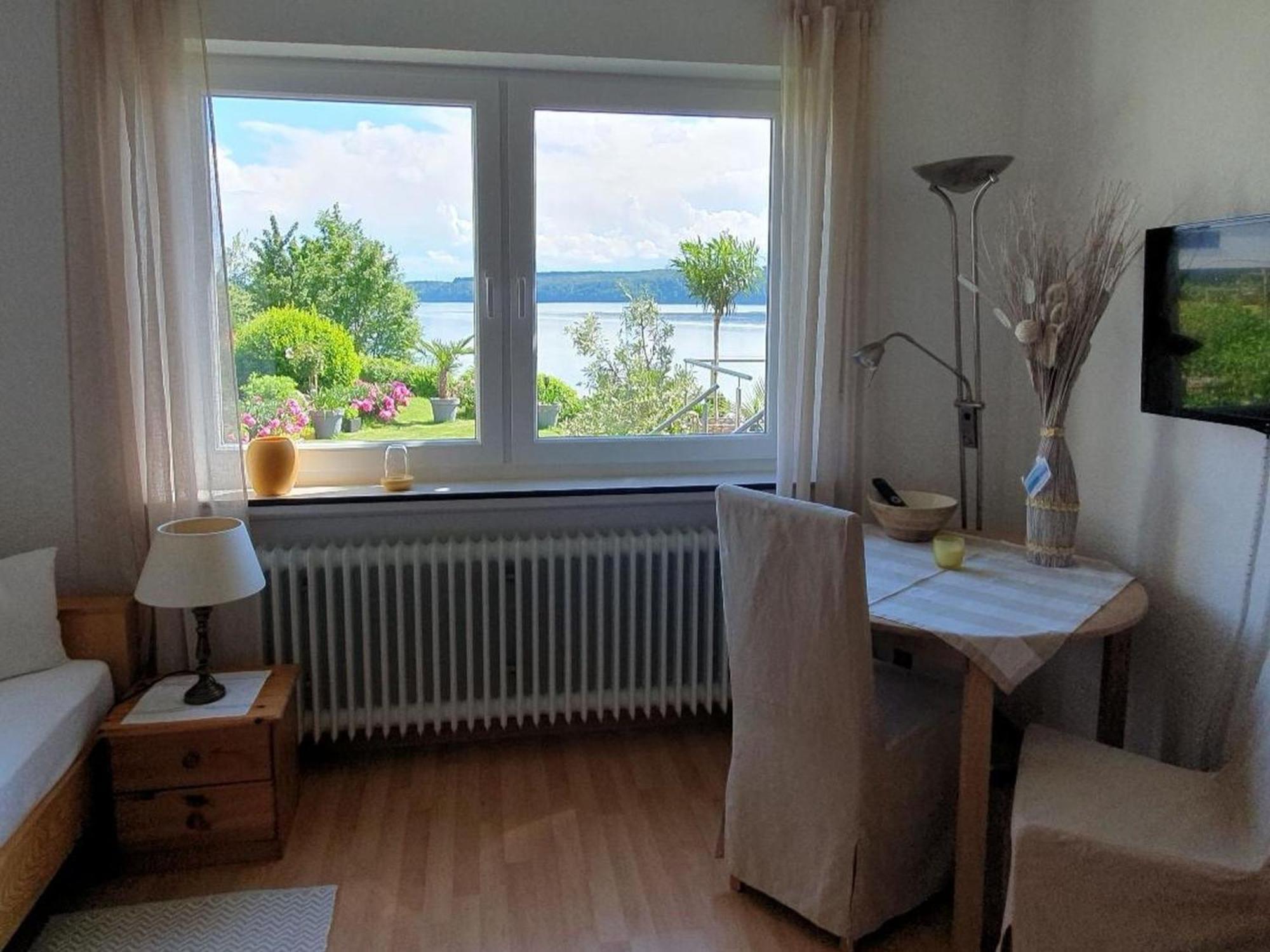 Ferienwohnung Panorama-Seetraum ジプリンゲン エクステリア 写真